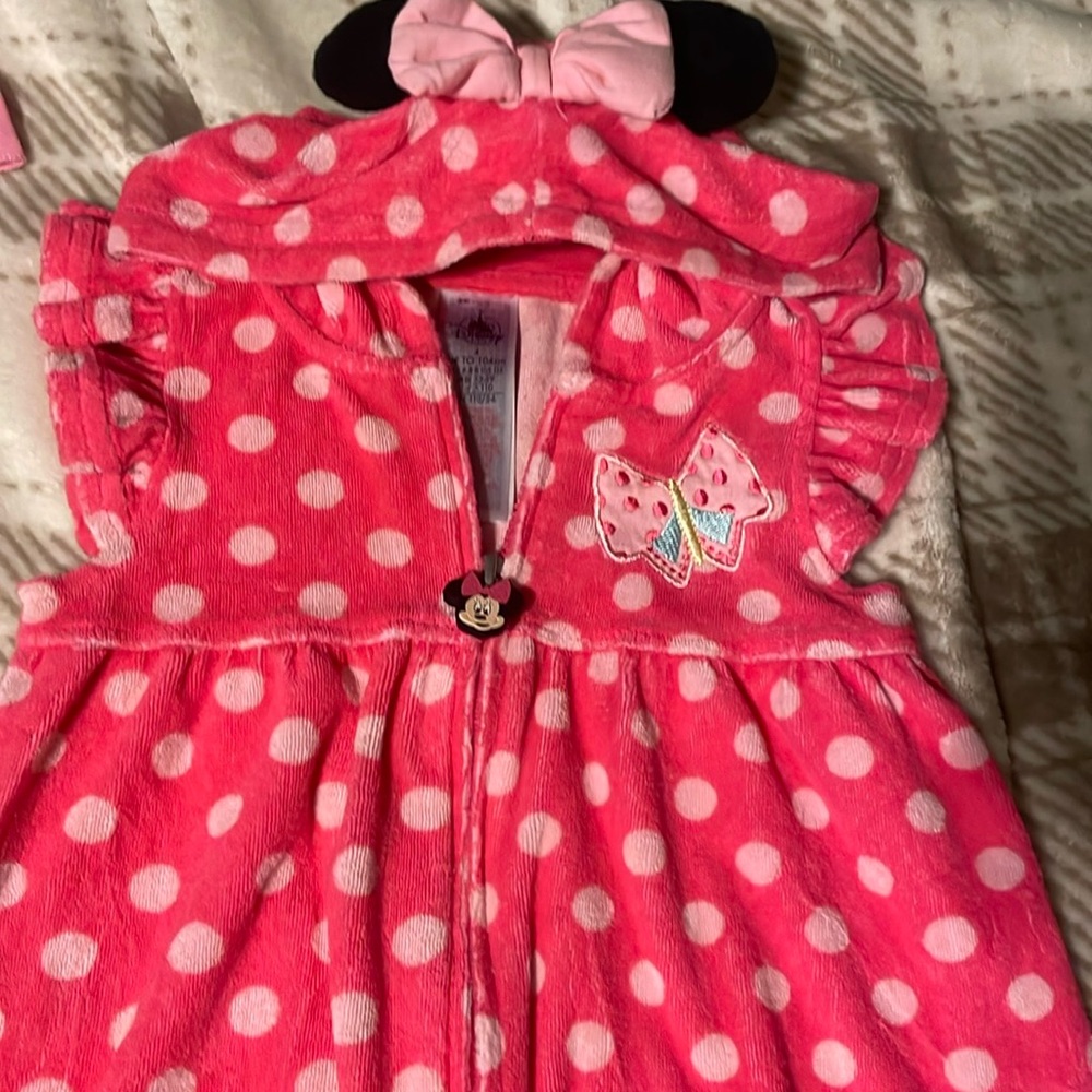 Disney Minnie Mouse Terrycloth Coverup and 2 summer shirts Oshkosh & Carter’s.